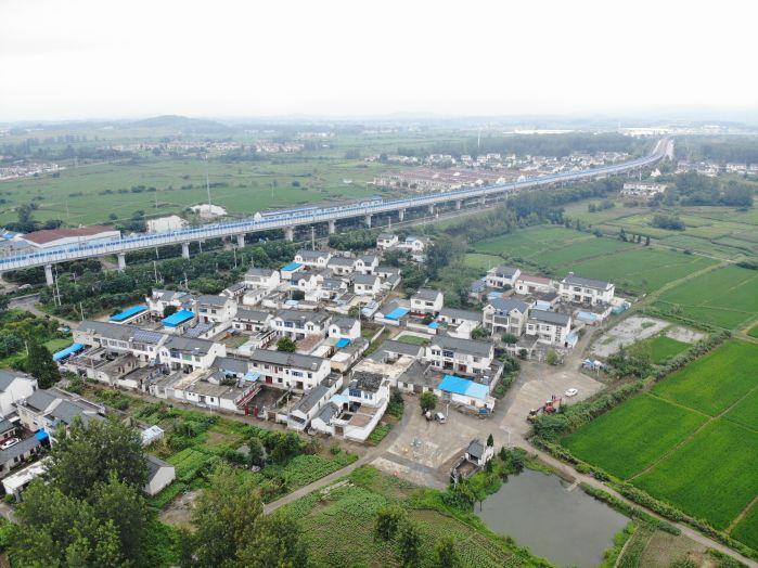 六合区金牛湖街道茉莉花社区朱东村,拍摄者张鑫 六合区金牛湖街道茉莉花社区朱东村,拍摄者张鑫